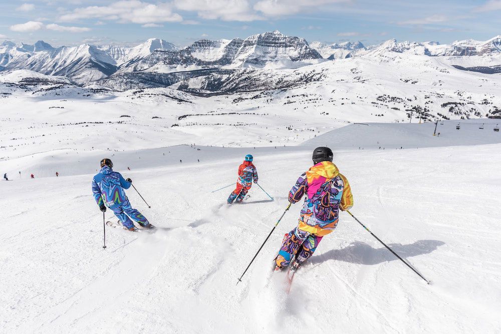 Jazda na nartach lub snowboard - jak zabezpieczyć kolana przed kontuzją?